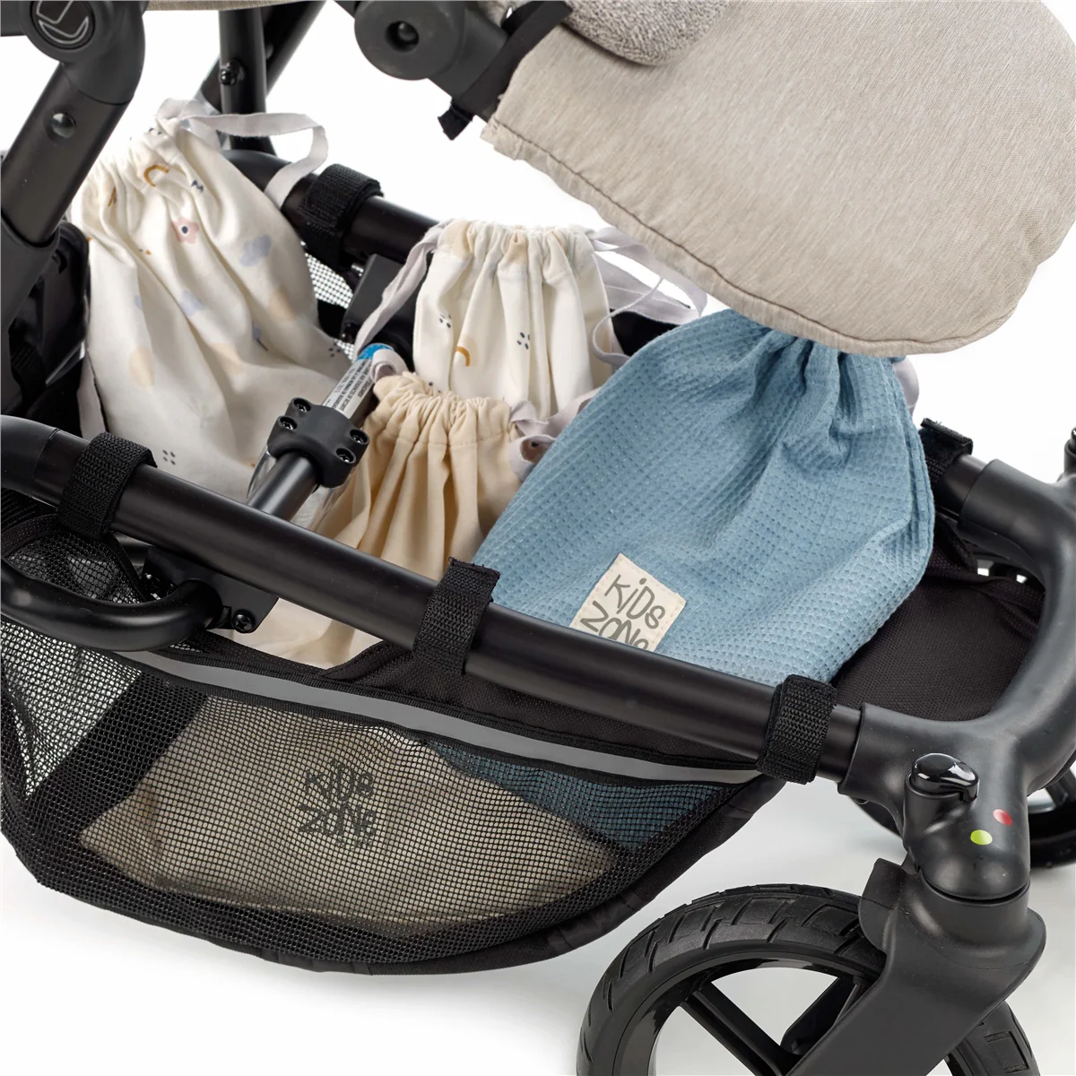 Birth Bags, Pack of 4 bags with different prints and fabrics - Image 5