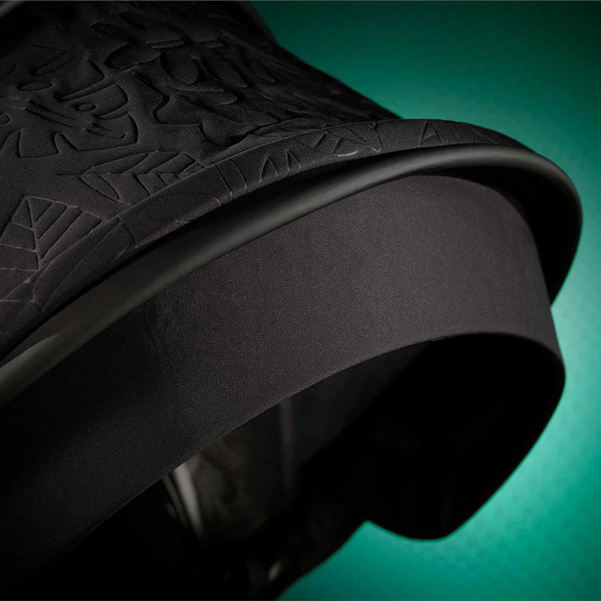 Jané Limited Edition Crosslight Pro Carbon 3in1 Travel System with Lie-Flat Kombibaby Car Seat - Image 21