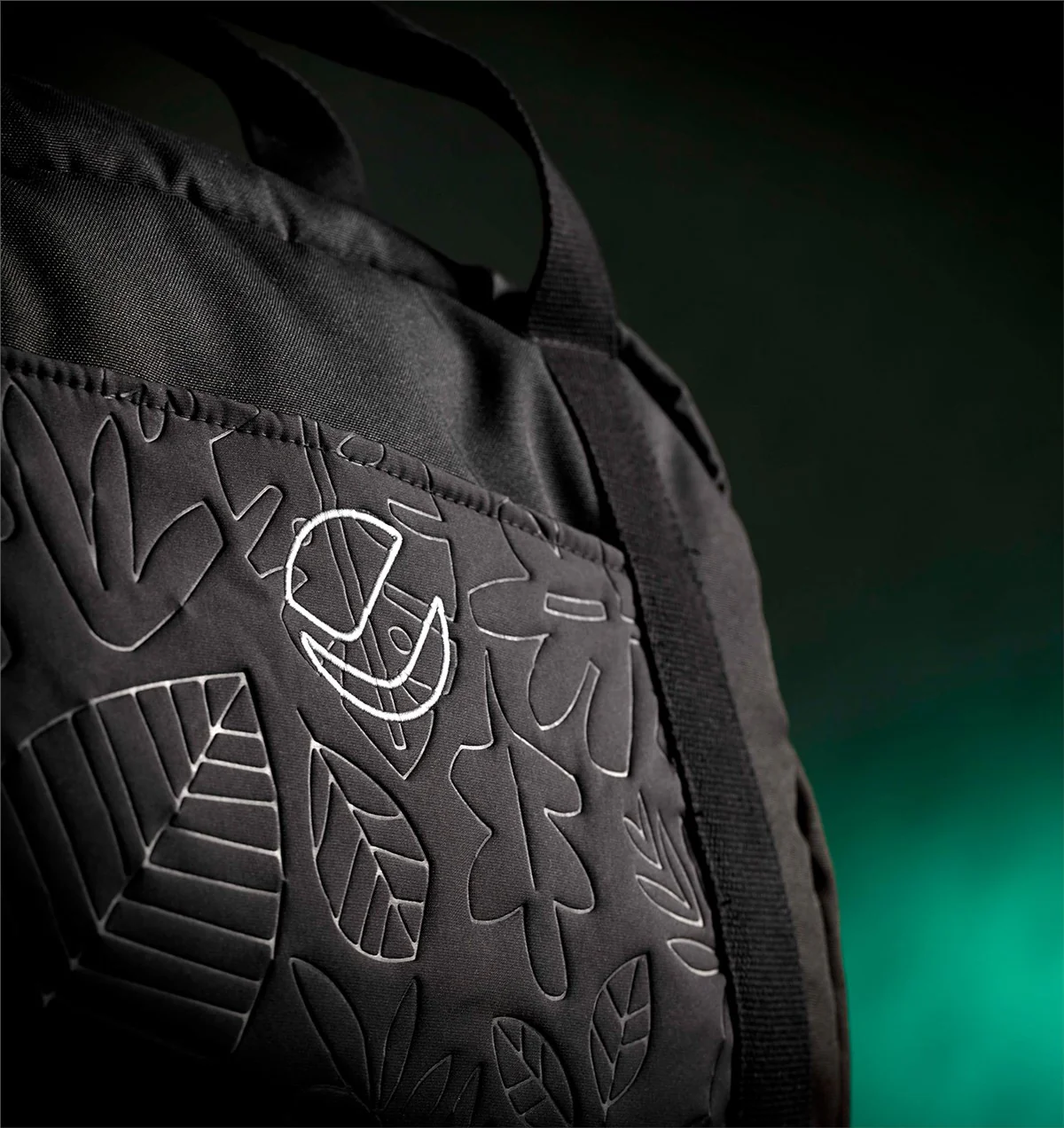 Jané Limited Edition Crosslight Pro Carbon 3in1 Travel System with Lie-Flat Kombibaby Car Seat - Image 28