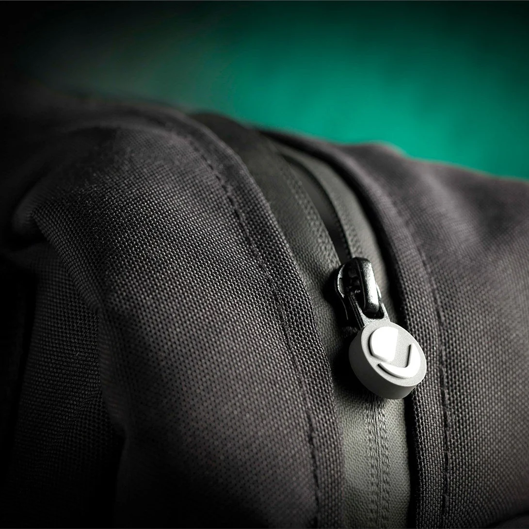 Jané Limited Edition Crosslight Pro Carbon 3in1 Travel System with Lie-Flat Kombibaby Car Seat - Image 29