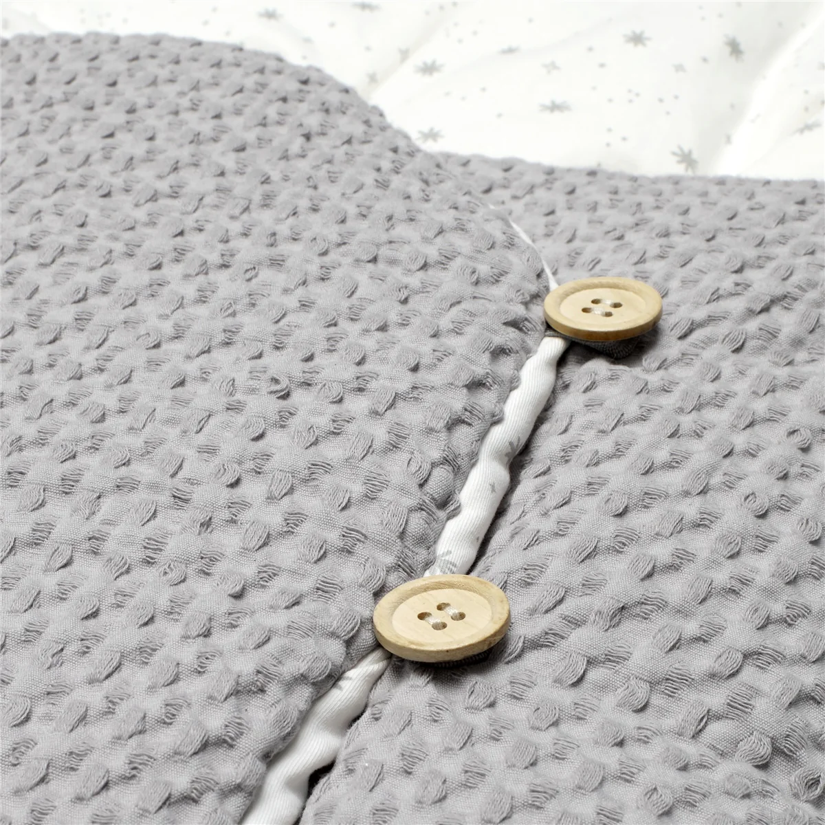 Jane Mims+ Baby Blanket Shawl with Hood – Ultimate Warmth & Comfort for Your Baby - Image 7