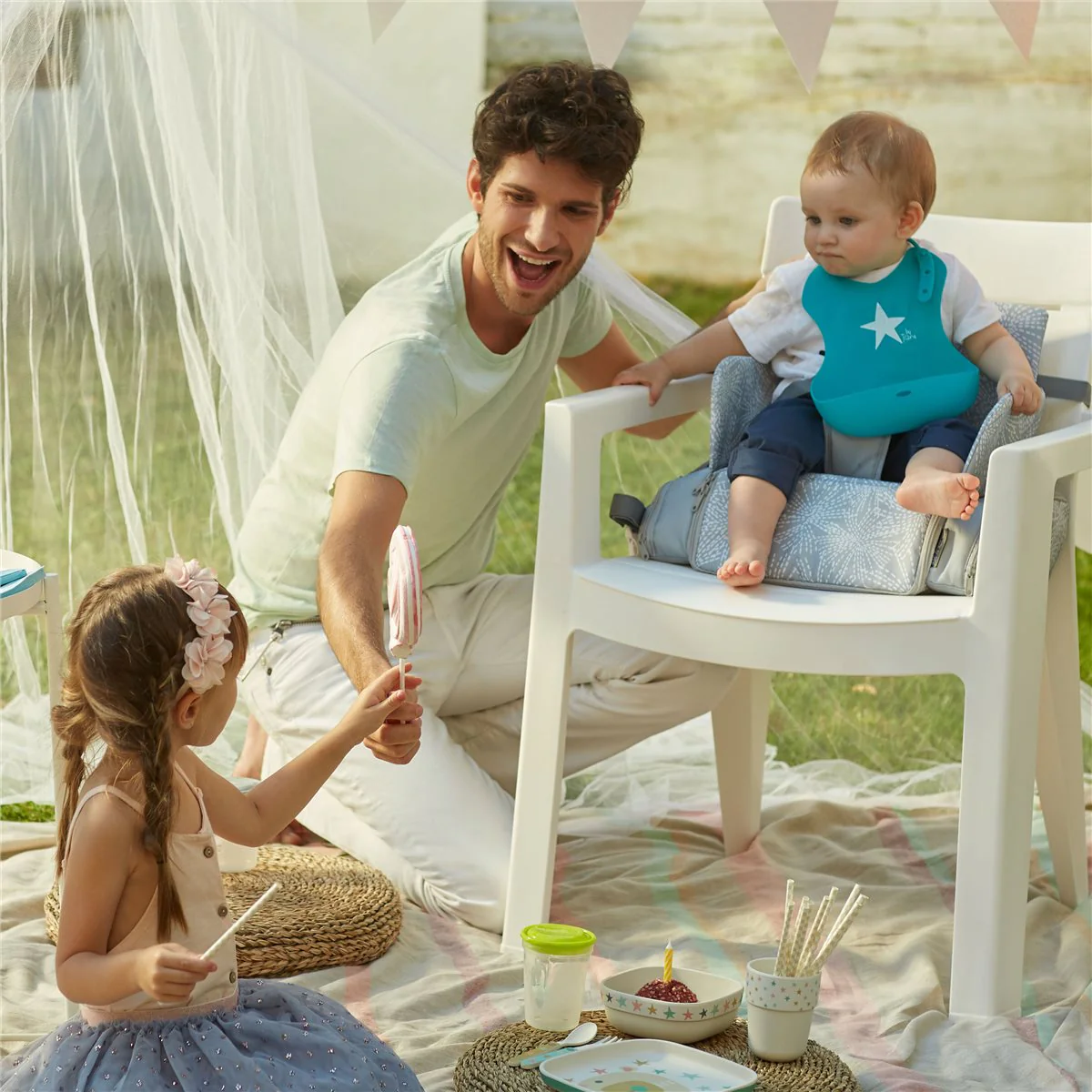 Jané Snap Roll-up Silicone Pelican Baby Bib - Image 11