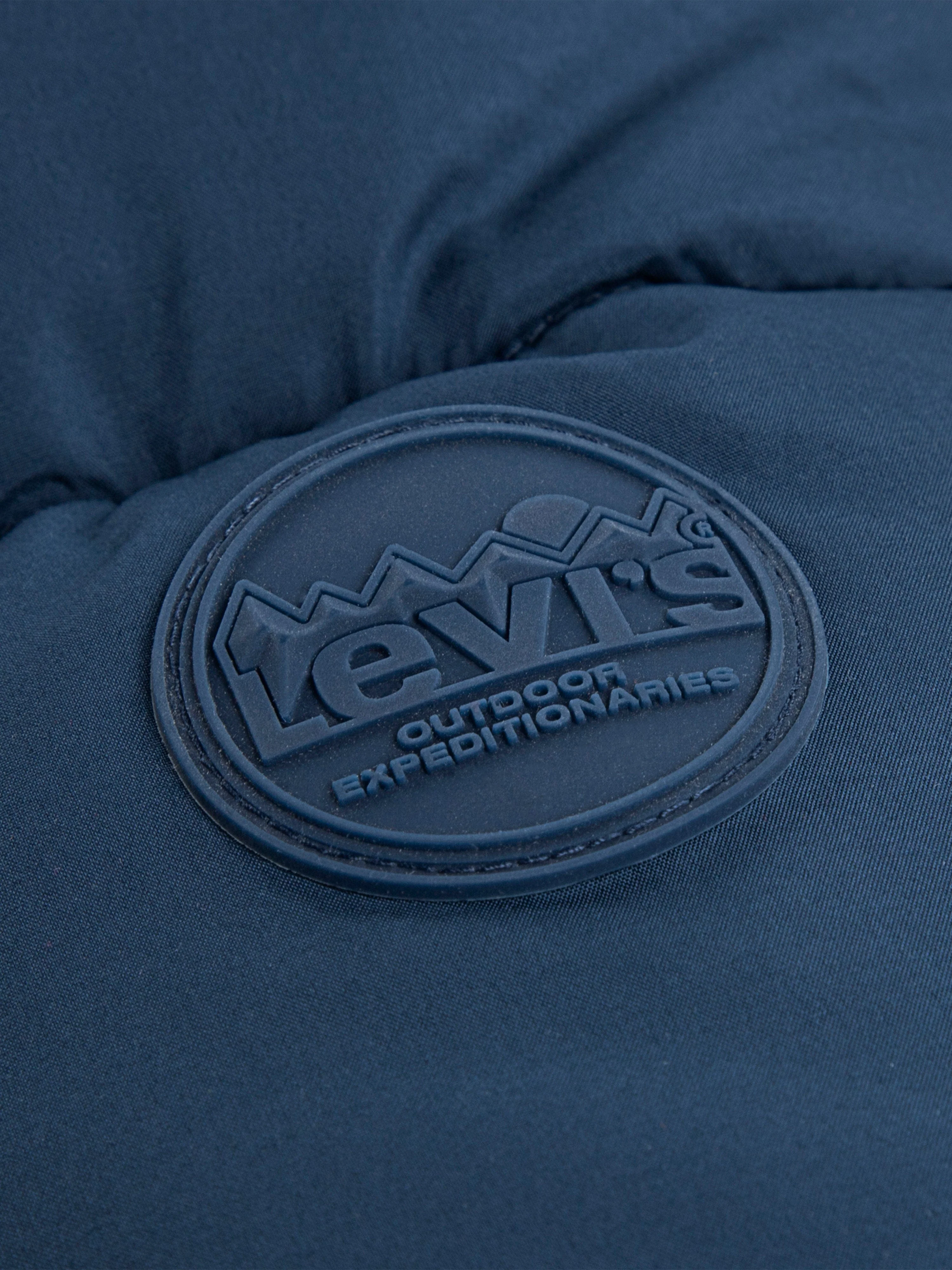 Levi's Boys Logo Puffer Jacket in Navy - Image 4