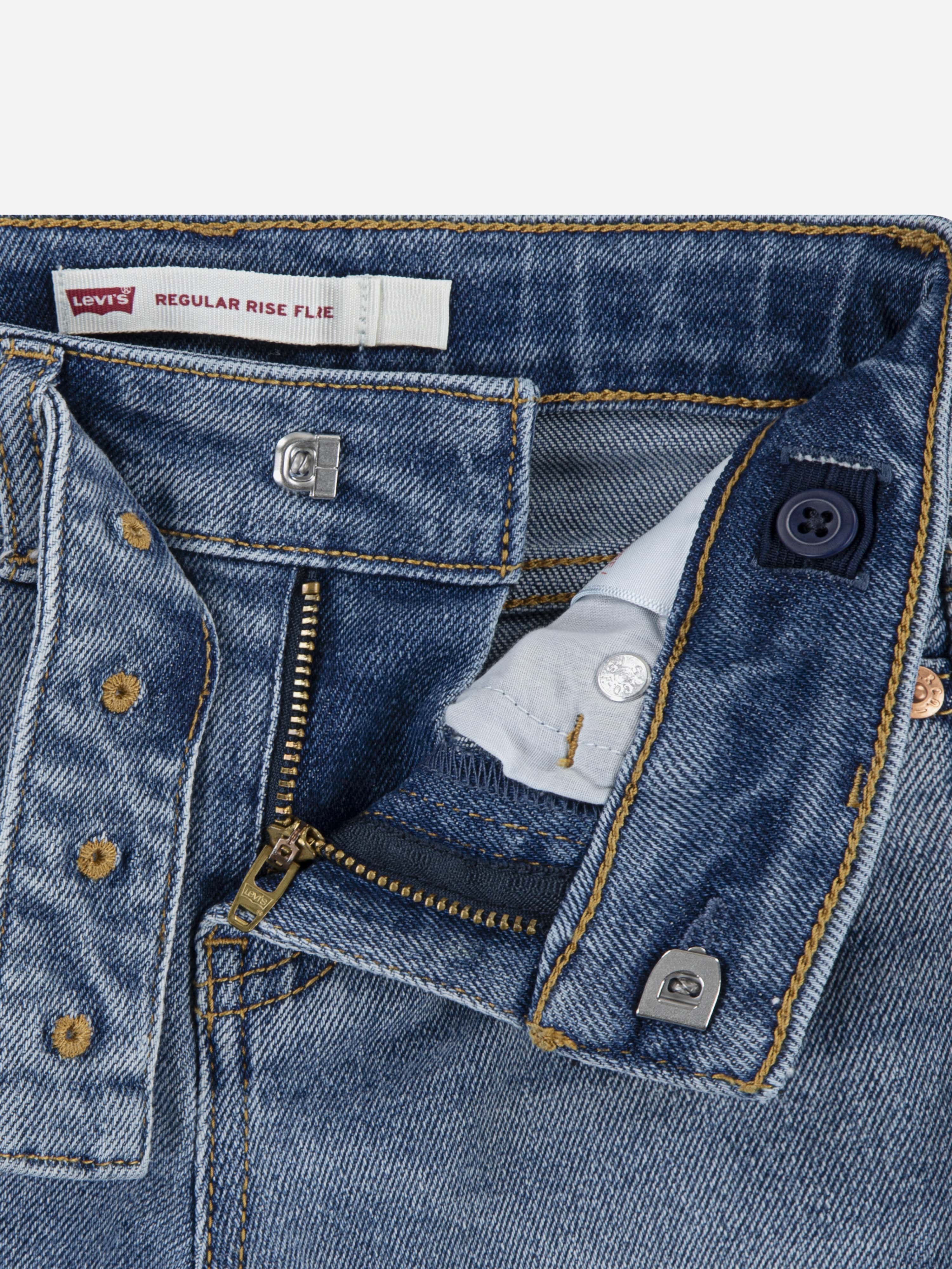 Levi's Girls Regular Rise Flared Jeans with Belt in Navy - Image 4